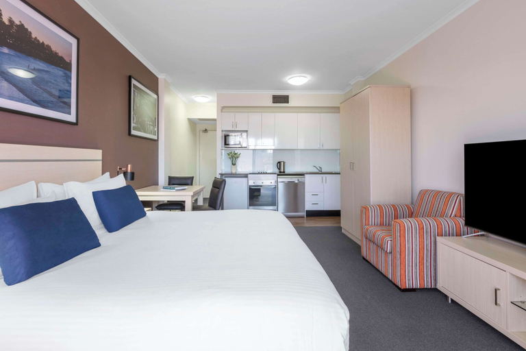 Bedroom 16