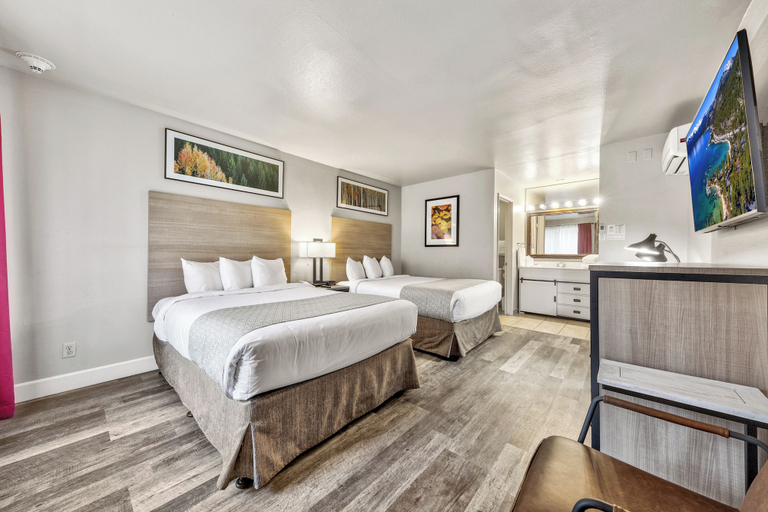 Bedroom 3, Forest Suites Resort at Heavenly Village, El Dorado