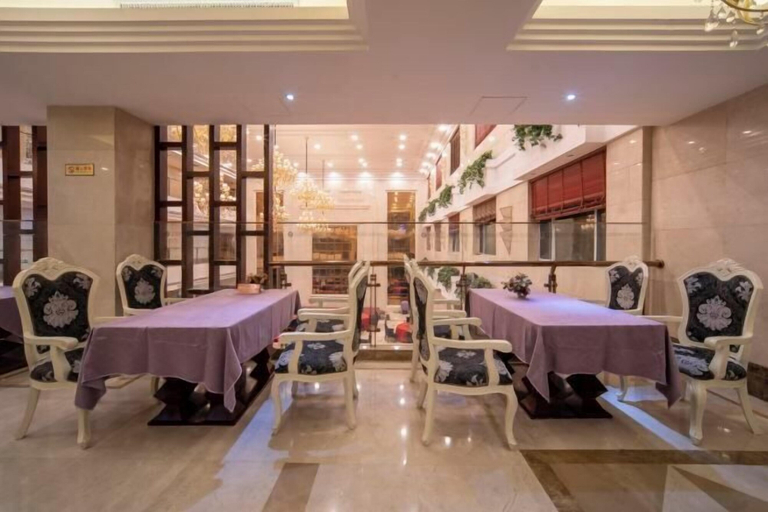 Food & Drinks 5, Western Regions Spring Hotel, Aksu