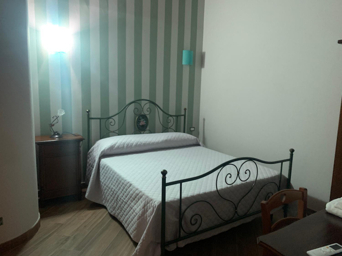 Bedroom 5, Agri San Bonaventura, Avellino