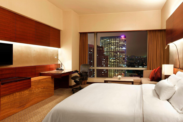 Bedroom 18