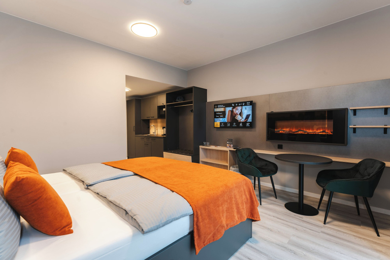 Bedroom 5, JustStay München Hotel & Apartments, Ebersberg