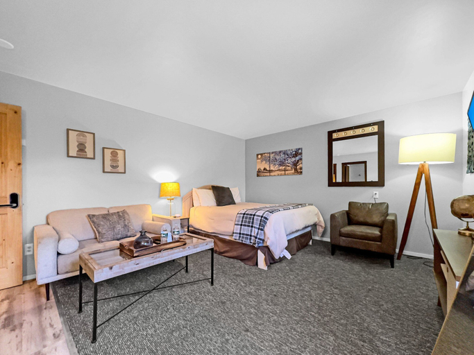 Bedroom 9
