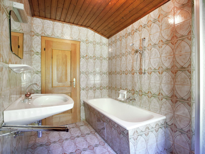 Bathroom, Apartment Near the ski Resort, Sankt Johann im Pongau