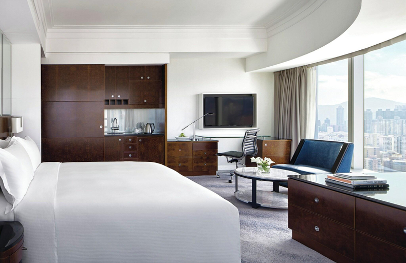 Bedroom 16