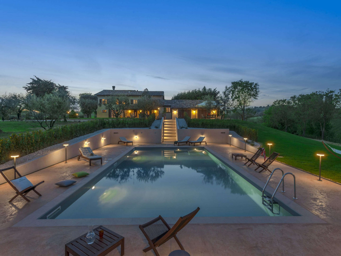 Sport & Beauty 4, Inviting Holiday Home in San Costanzo With Swimming Pool, Pesaro E Urbino