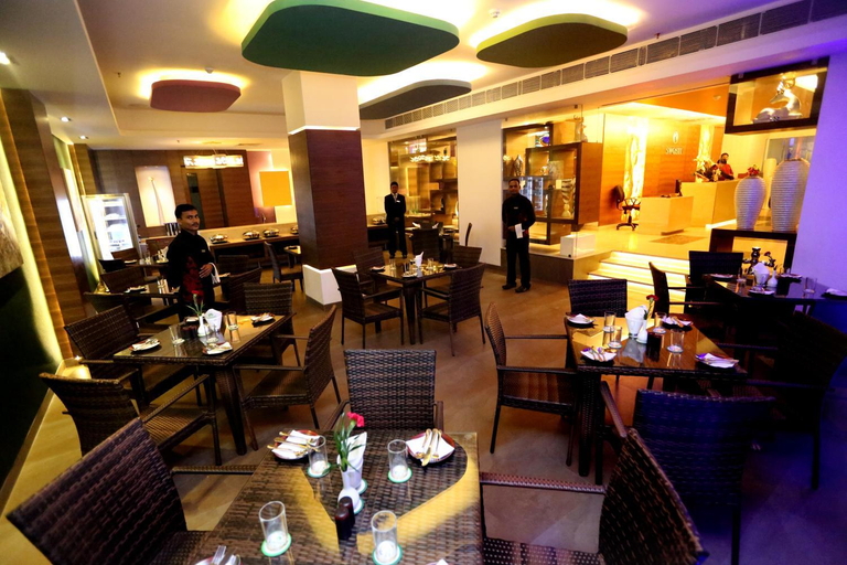Food & Drinks 5, Swosti Grand, Khordha