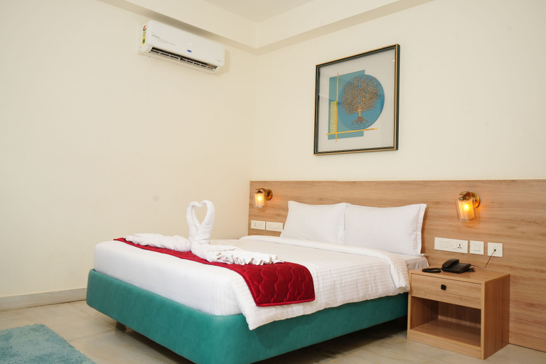 Bedroom 3, Hotel Royal Paris, Chennai