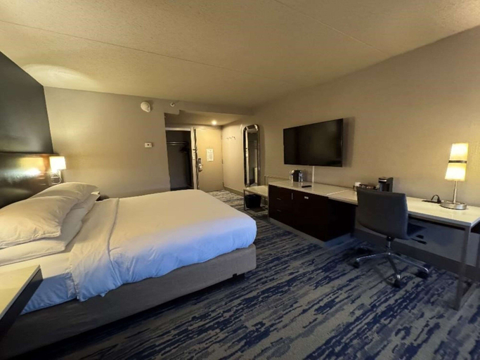 Bedroom 18