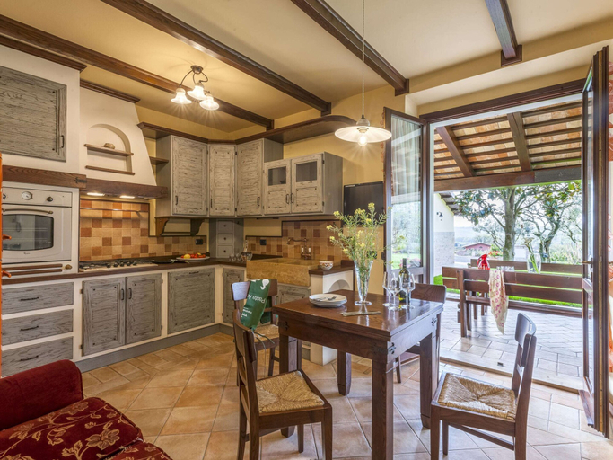 Others 5, Inviting Holiday Home in San Costanzo With Swimming Pool, Pesaro E Urbino