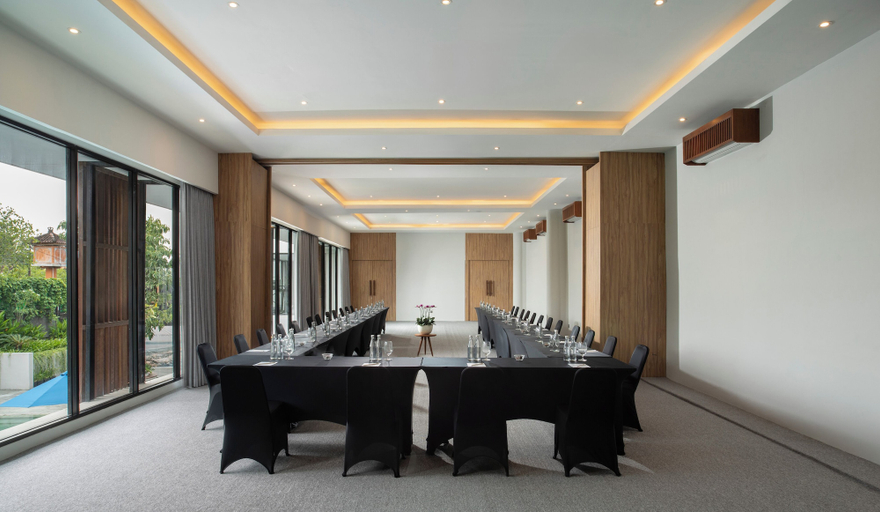 Business Facilities 21