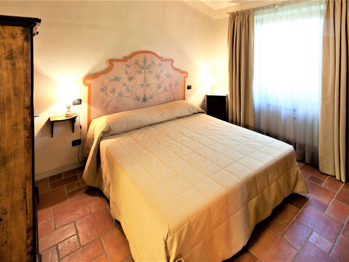 Bedroom 3, Pleasant Apartment in Santa Maria Degli Angeli With Pool, Perugia