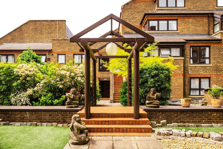 Exterior & Views 2, Monarch House Serviced Apartments, London