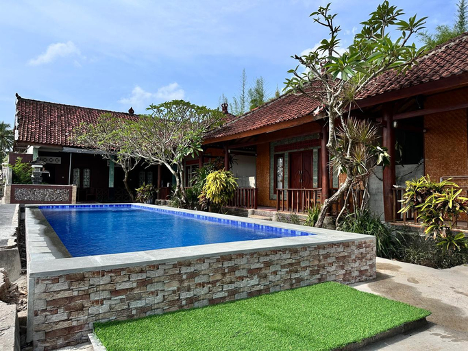 Swimming Pool 4