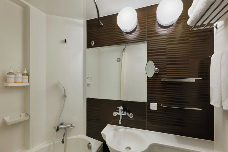 Bathroom 3, Four Points Flex by Sheraton Kobe Sannomiya, Kobe