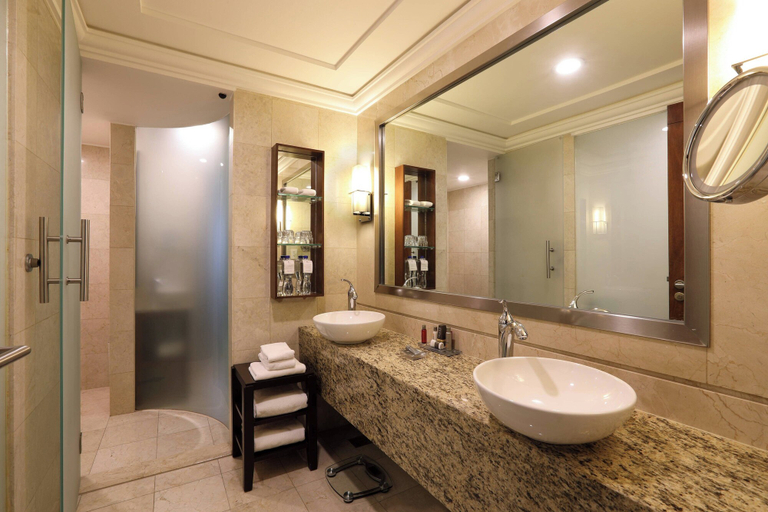 Bathroom 5, Mexico City Marriott Reforma Hotel, Mexico City