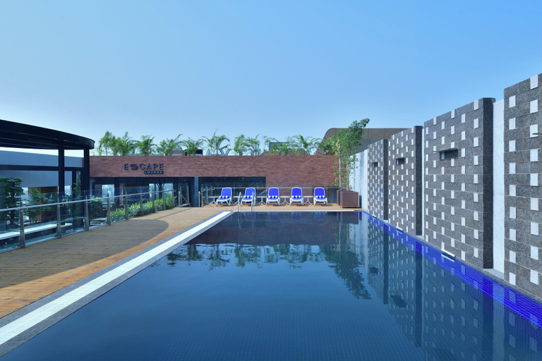 Sport & Beauty 2, Courtyard by Marriott Nashik, Nashik