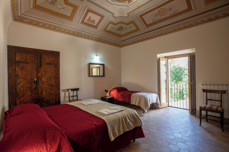 Bedroom 4, Locanda di Posta, L'Aquila