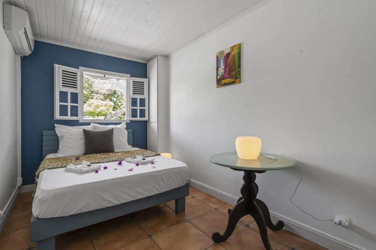 Others 2, Villa Neivy, Le Diamant