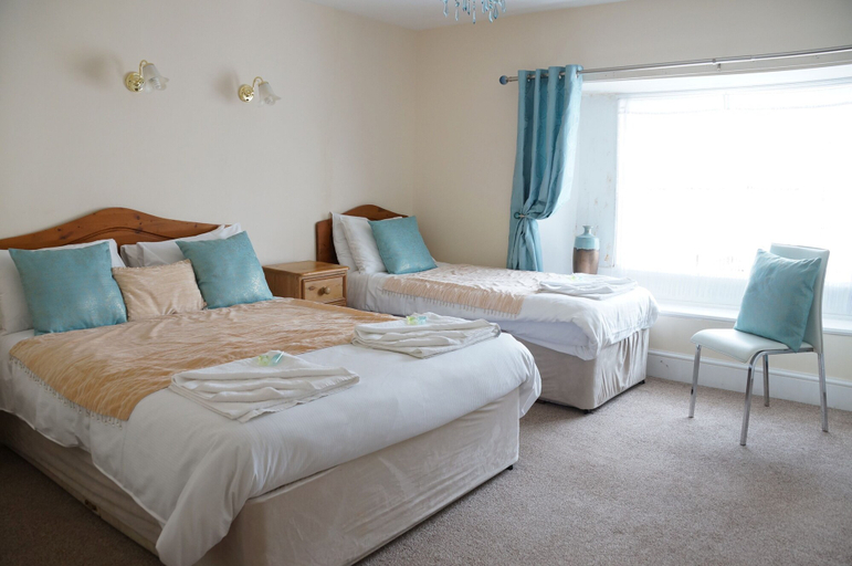 Bedroom 2, Eyre Court Hotel, Devon