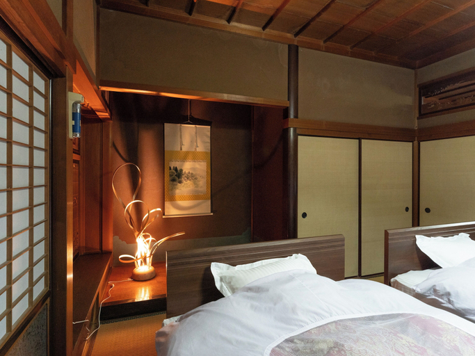Bedroom 3, Asahikan, Kawakami