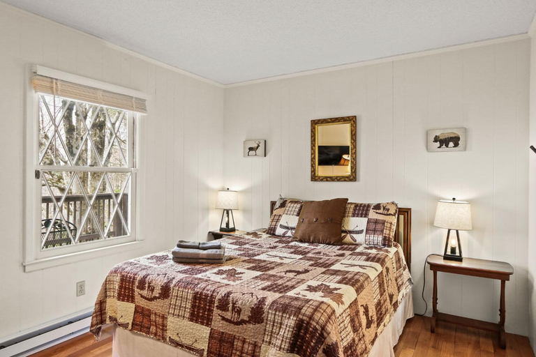 Bedroom 4, 115 Hummingbird Rd by Carolina Stays, Watauga