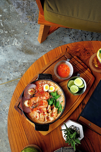 Food & Drinks 3, Dialoog Seminyak, Badung