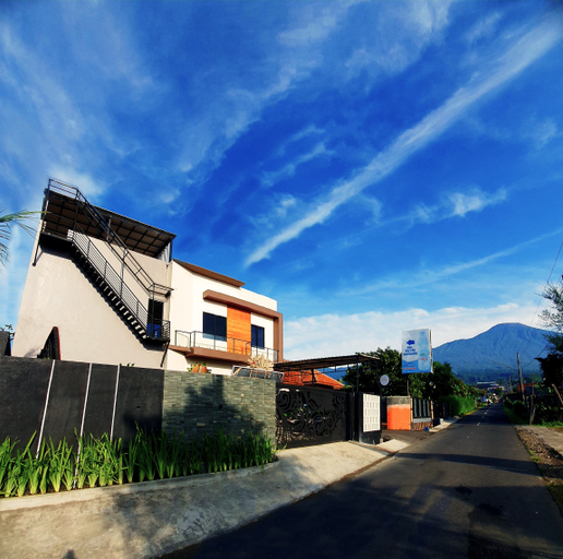 Other View & Surrounding