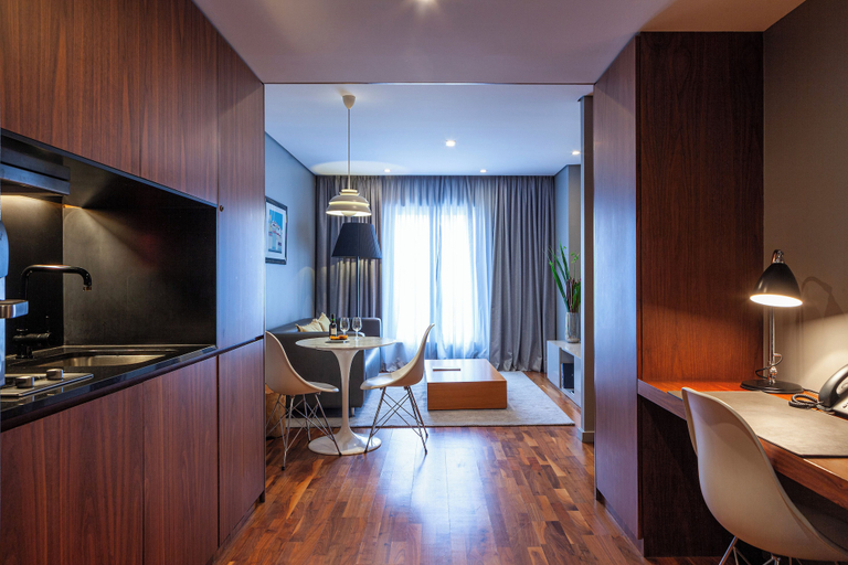 Dining Room 17