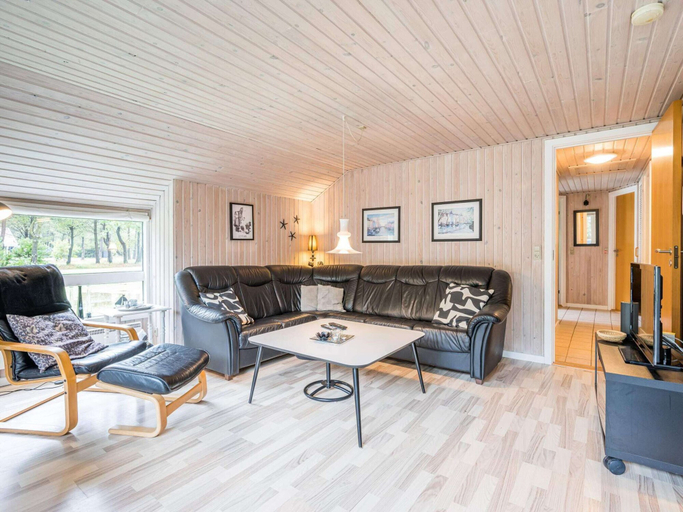 Others 5, 4 Star Holiday Home in Norre Nebel, Varde