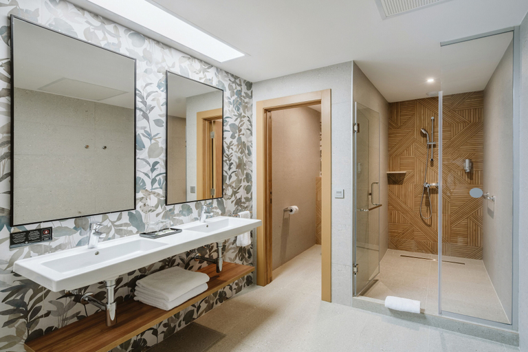 Bathroom 5, Hotel Riu Latino - Adults Only - All Inclusive, Isla Mujeres