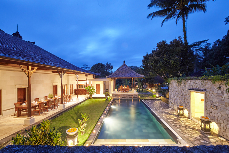 Swimming Pool 3