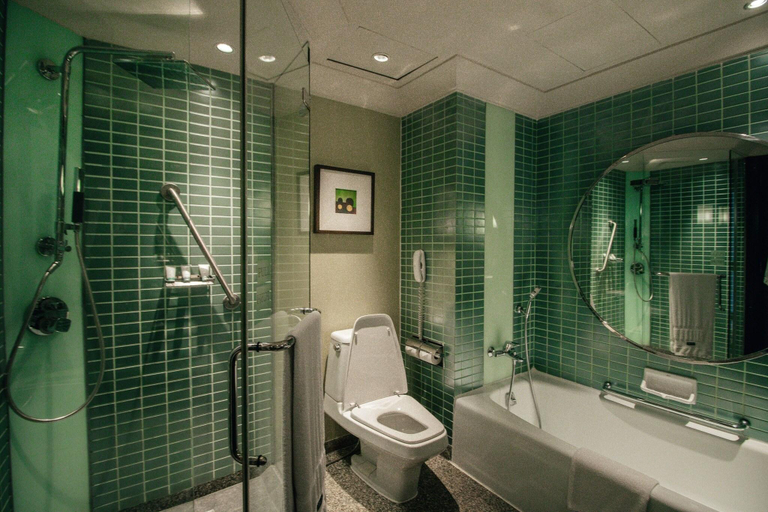 Bathroom 9