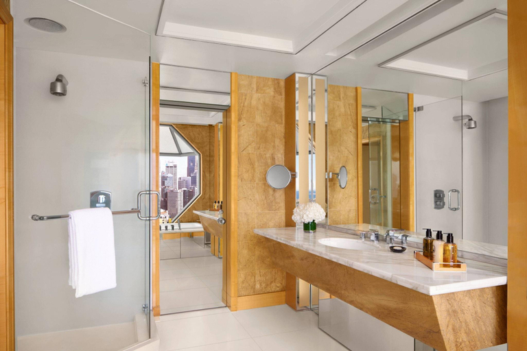Bathroom 14