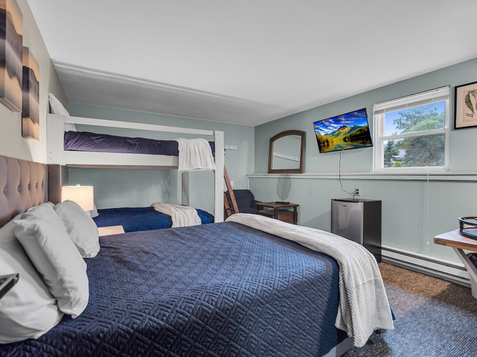 Bedroom 22