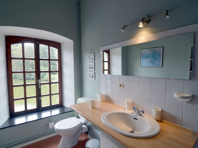 Bathroom 3, Elegant Castle Stay, Havelange, Namur