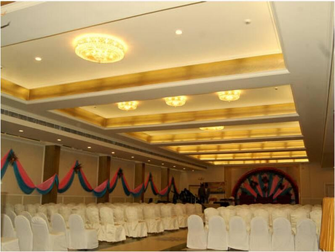 Others 4, Hotel Royal Panna, Shahjahanpur