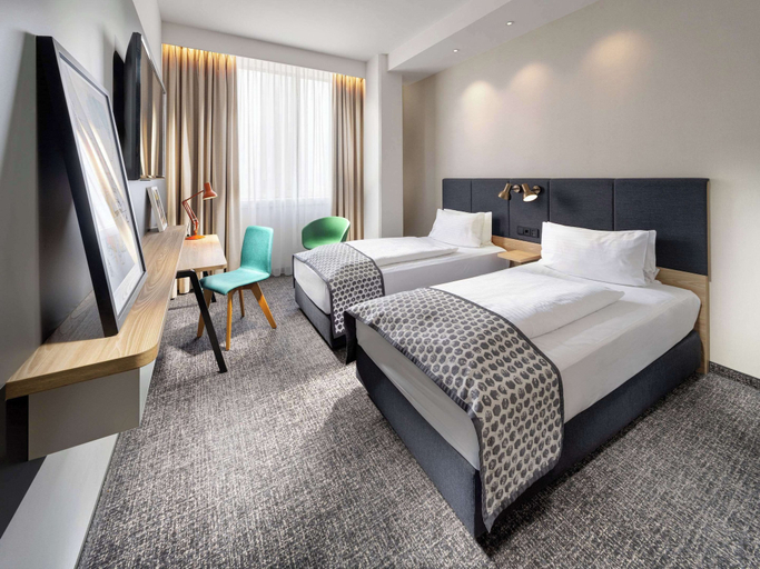 Bedroom 2, Clarion Hotel Vienna South, Wien