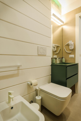 Bathroom 3, Conte Relais Suite, Napoli