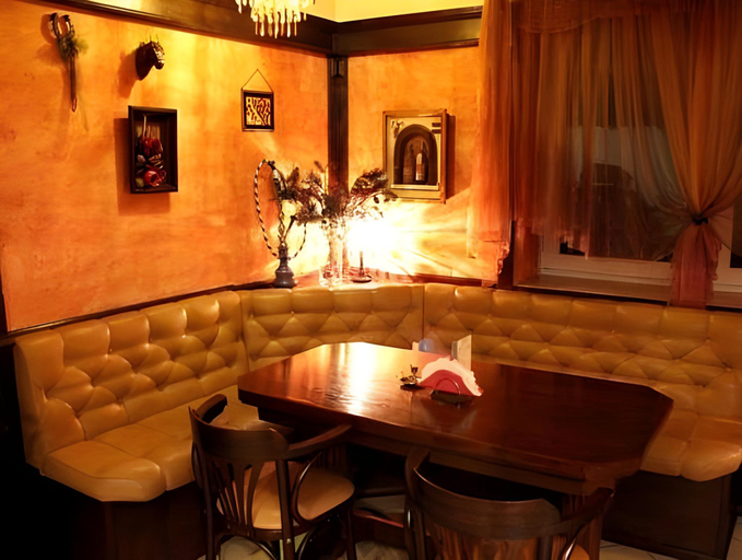 Food & Drinks 5, FusGym Resort, Warsaw West