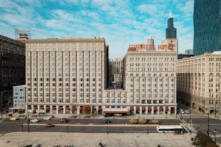 Congress Plaza Hotel, Cook