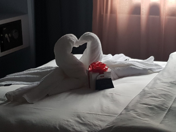 Bedroom 13