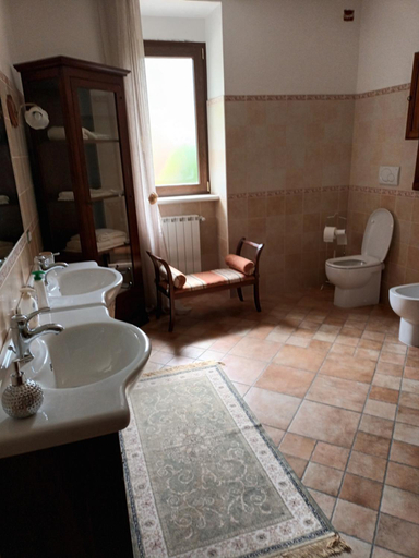 Bathroom 3, Casa irene, L'Aquila