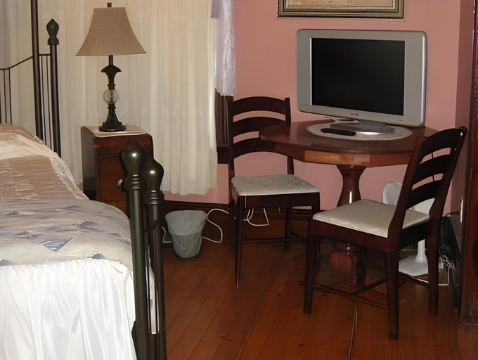 Bedroom 5