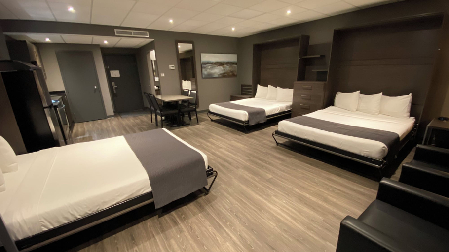 Bedroom 3, Hôtel & Suites Le Dauphin Drummondville, Drummond