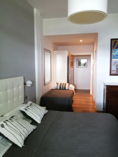 Bedroom 2, CR Luarri, Guipúzcoa