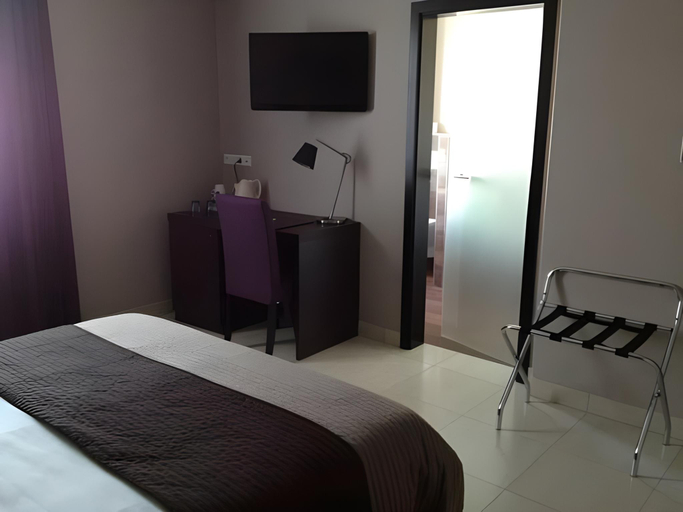 Bedroom 17