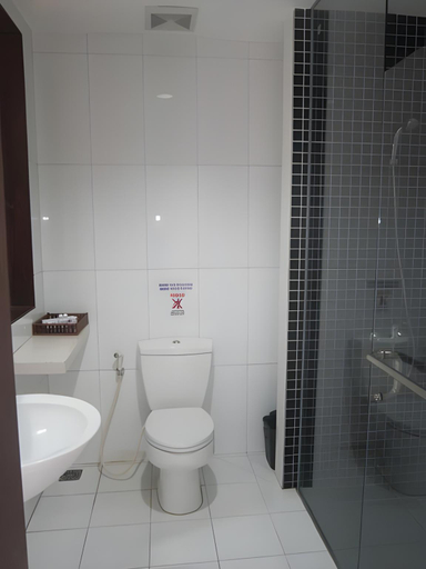 Bathroom 3