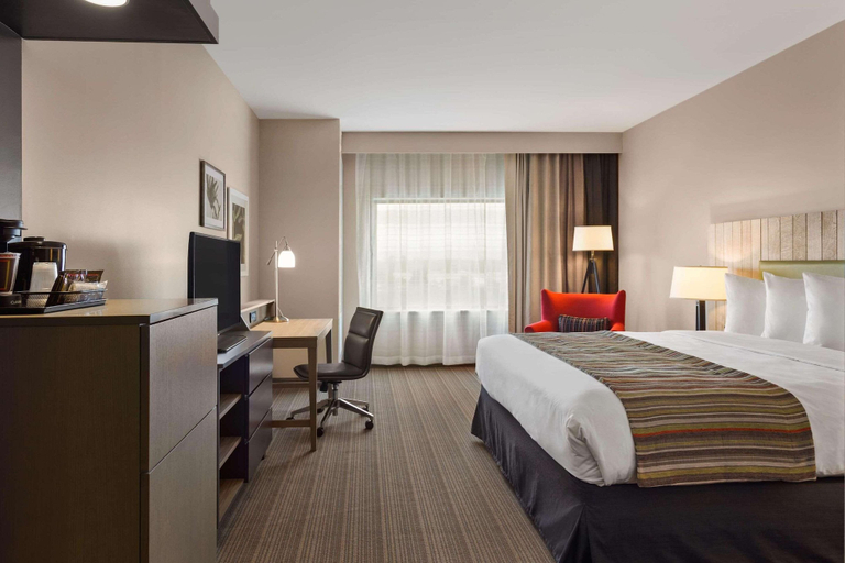 Bedroom 3, Country Inn & Suites by Radisson, Smithfield-Selma, NC, Johnston
