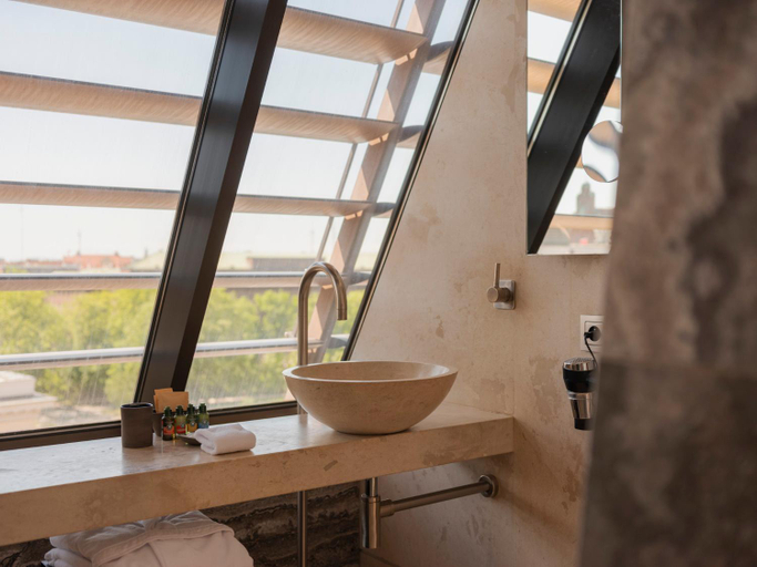 Bathroom 5, HOTEL MONOPOL, Środa Śląska